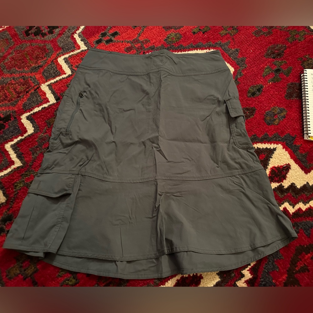 Royal Robbins discovery skirt grey